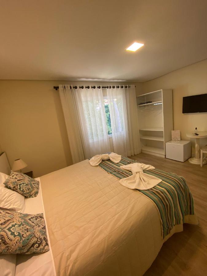 Pousada Ipe Amarelo E Quinta Dos Medeiros Bed and Breakfast Gramado Eksteriør billede